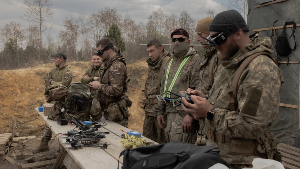 غرق سفينة شحن روسية في بحر آزوف إثر هجوم مسيرات أوكرانية