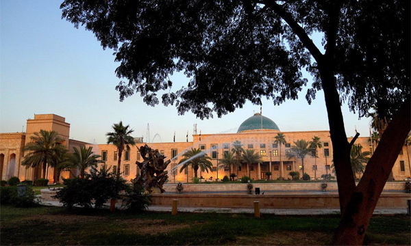 العراق يدرج حزب الله اللبناني والحوثيين في قوائم تمويل الإرهاب