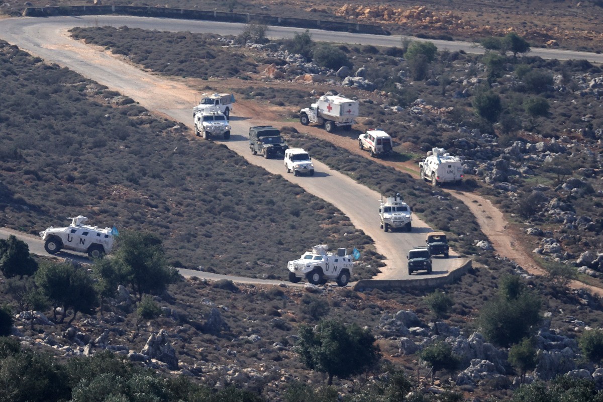 الجيش الإسرائيلي يهدد بقصف جنوب لبنان ويطلب إخلاء قريتين