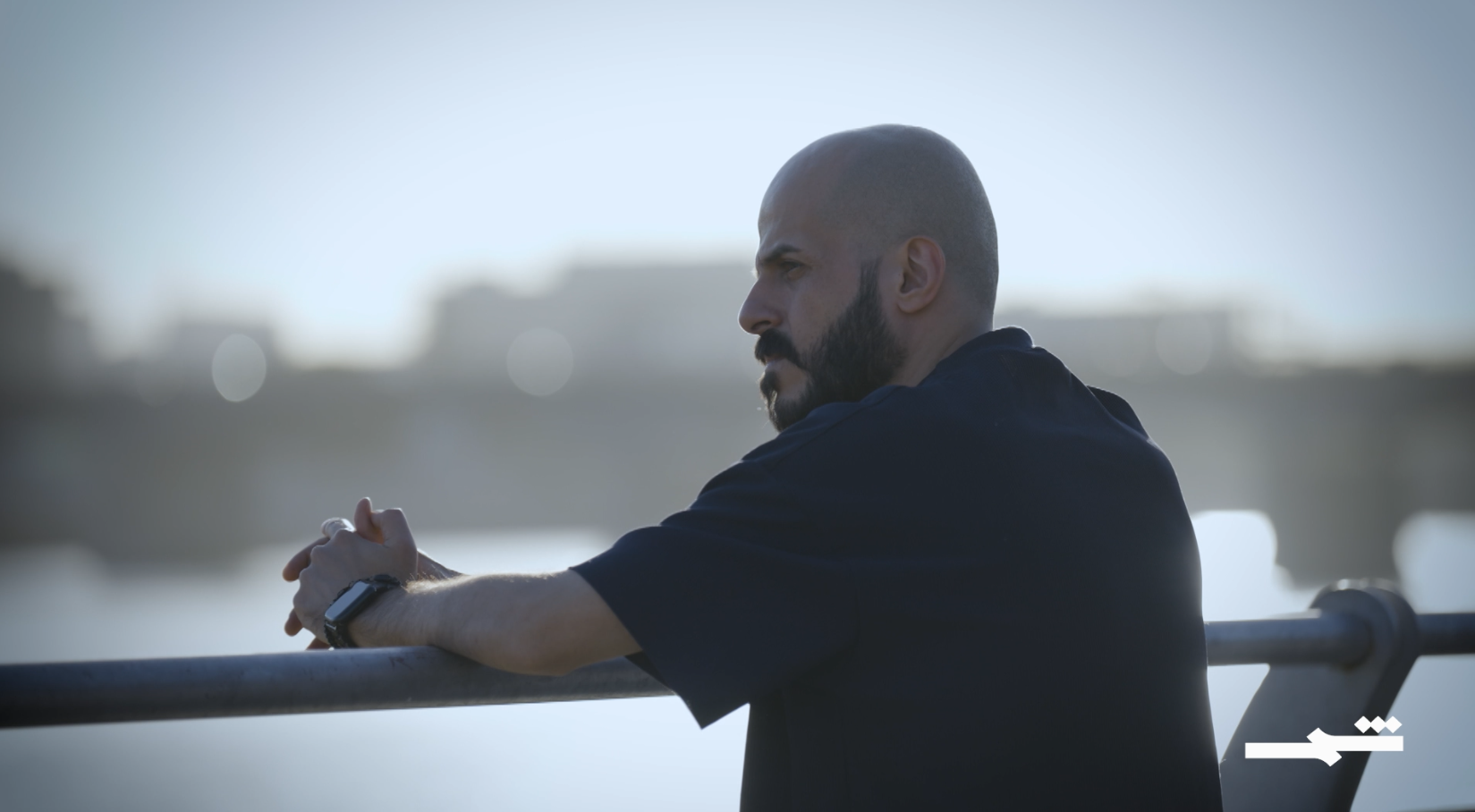 صورة | معتز سامي.. عدسة تعانق الطفولة في زمن الحرب