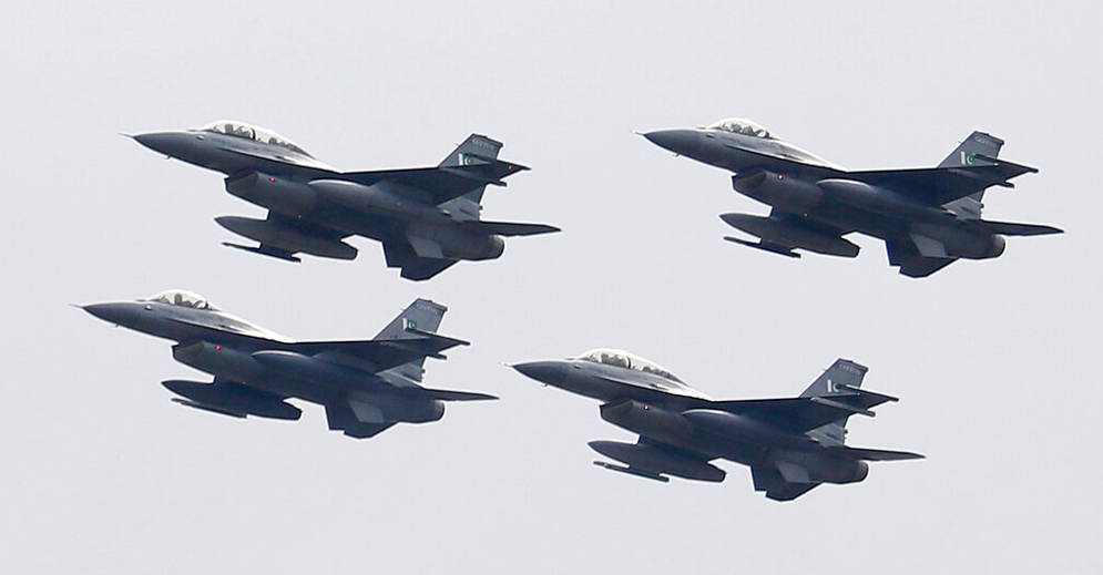 لتعزيز الدفاع المشترك.. وصول قوات جوية باكستانية إلى السعودية