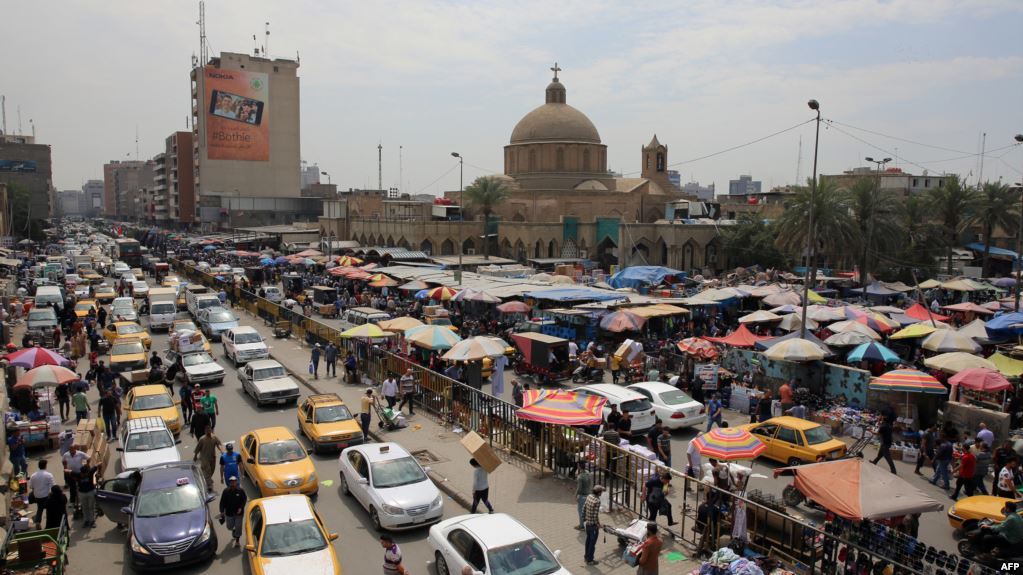 وكالة موديز تخفض النظرة المستقبلية للعراق إلى سلبية وسط مخاطر الطاقة والتصعيد الإقليمي