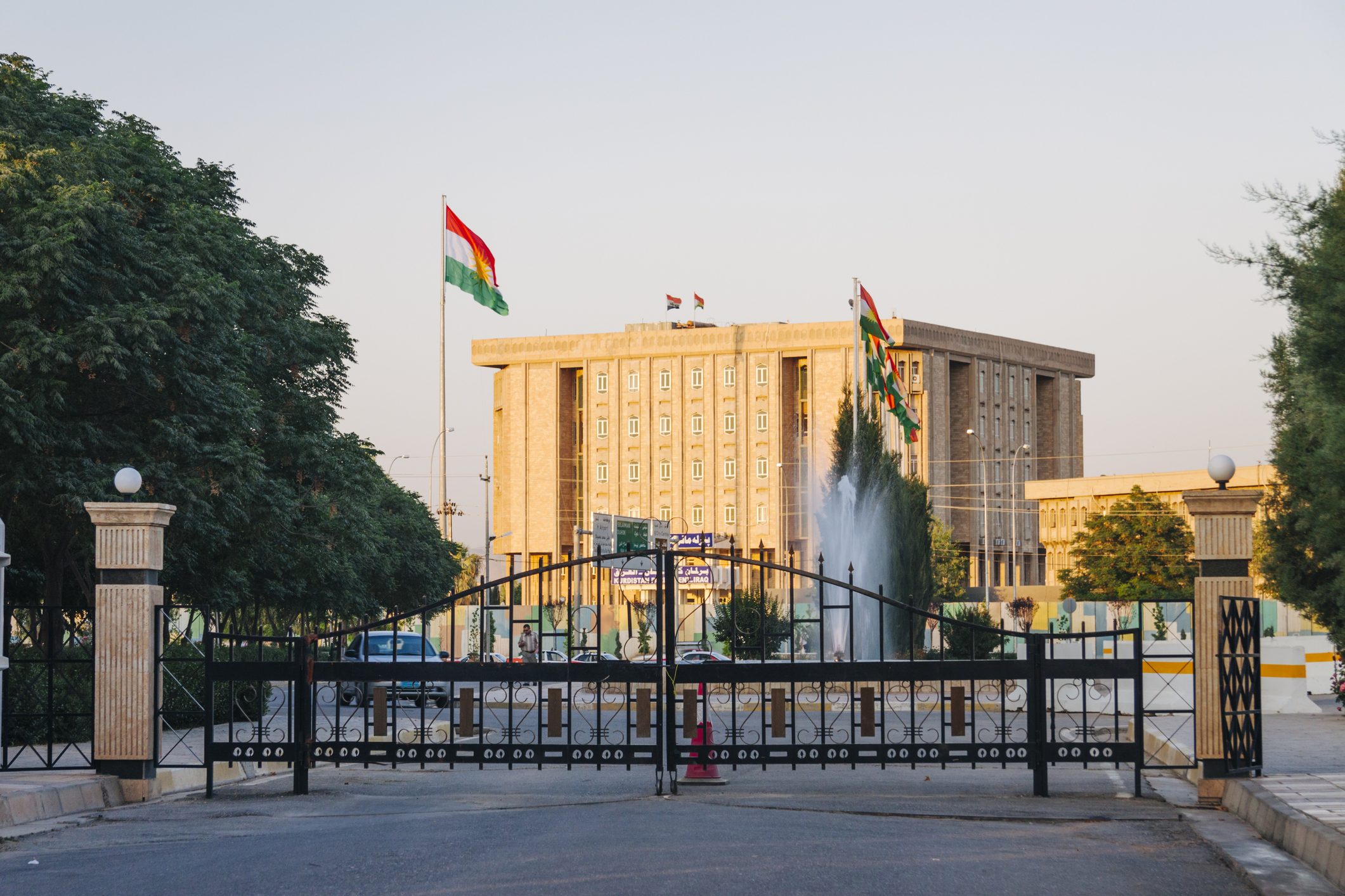 الديمقراطي الكوردستاني والاتحاد الوطني يؤكدان المضي في تنظيم العمل المشترك وتشكيل حكومة الإقليم