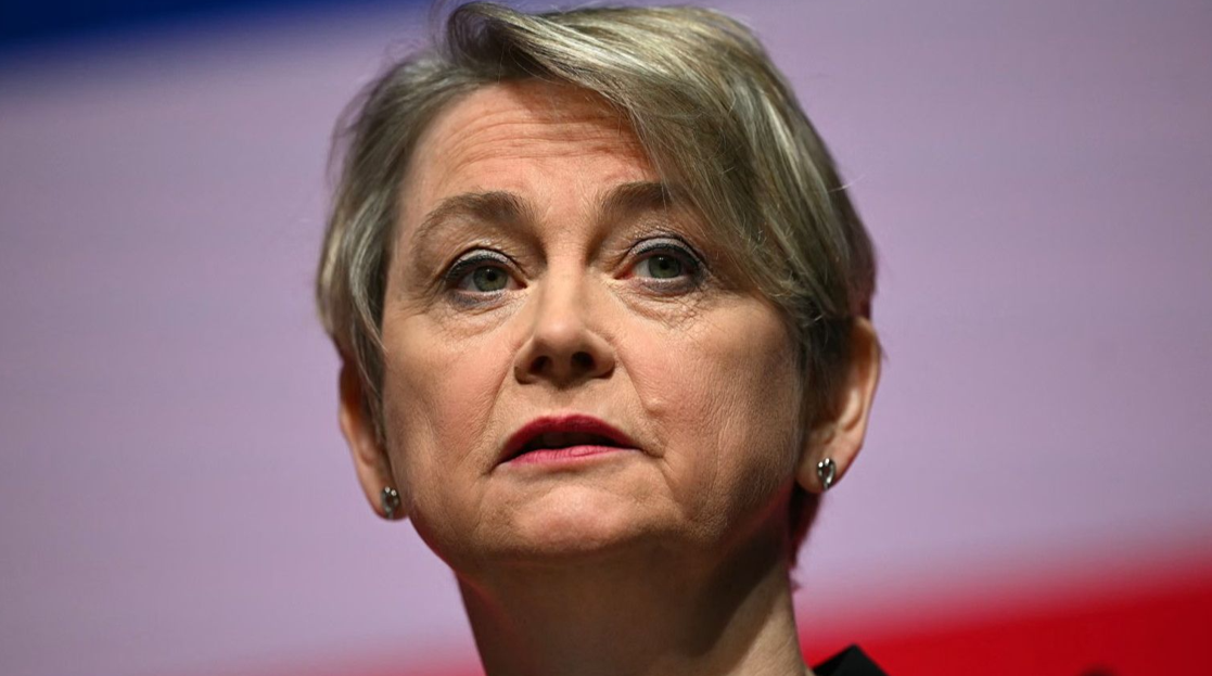 وزيرة خارجية بريطانيا: يجب إدراج لبنان في اتفاق وقف النار