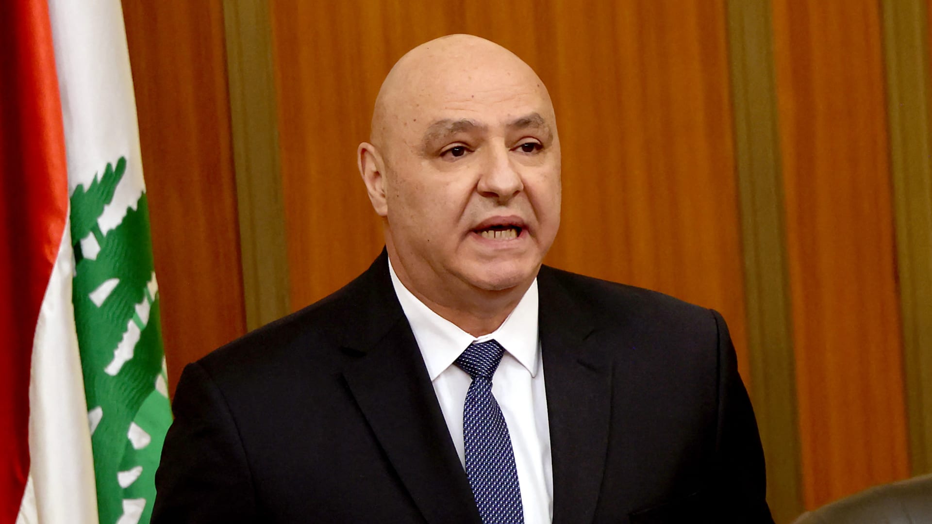 الرئيس اللبناني: وقف إطلاق النار سيكون المدخل الطبيعي للمفاوضات المباشرة مع إسرائيل