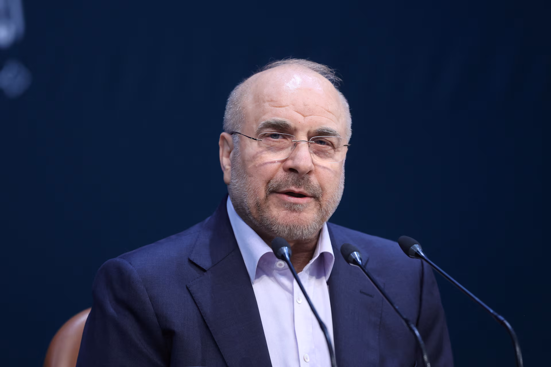 رئيس البرلمان الإيراني قاليباف: 3 بنود رئيسية من مقترح النقاط العشر انتهكت قبل بدء المفاوضات