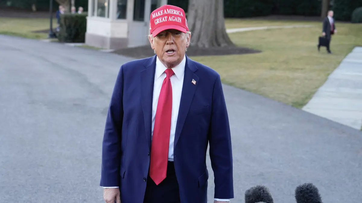 ترامب يمدد وقف إطلاق النار بانتظار مقترح إيراني موحّد