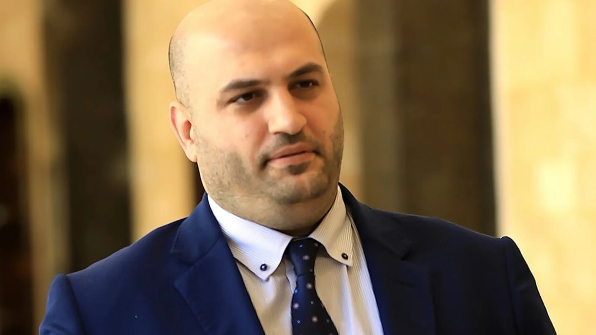 وزير الصحة اللبناني: 203 شهداء وأكثر من ألف جريح من جراء غارات أمس