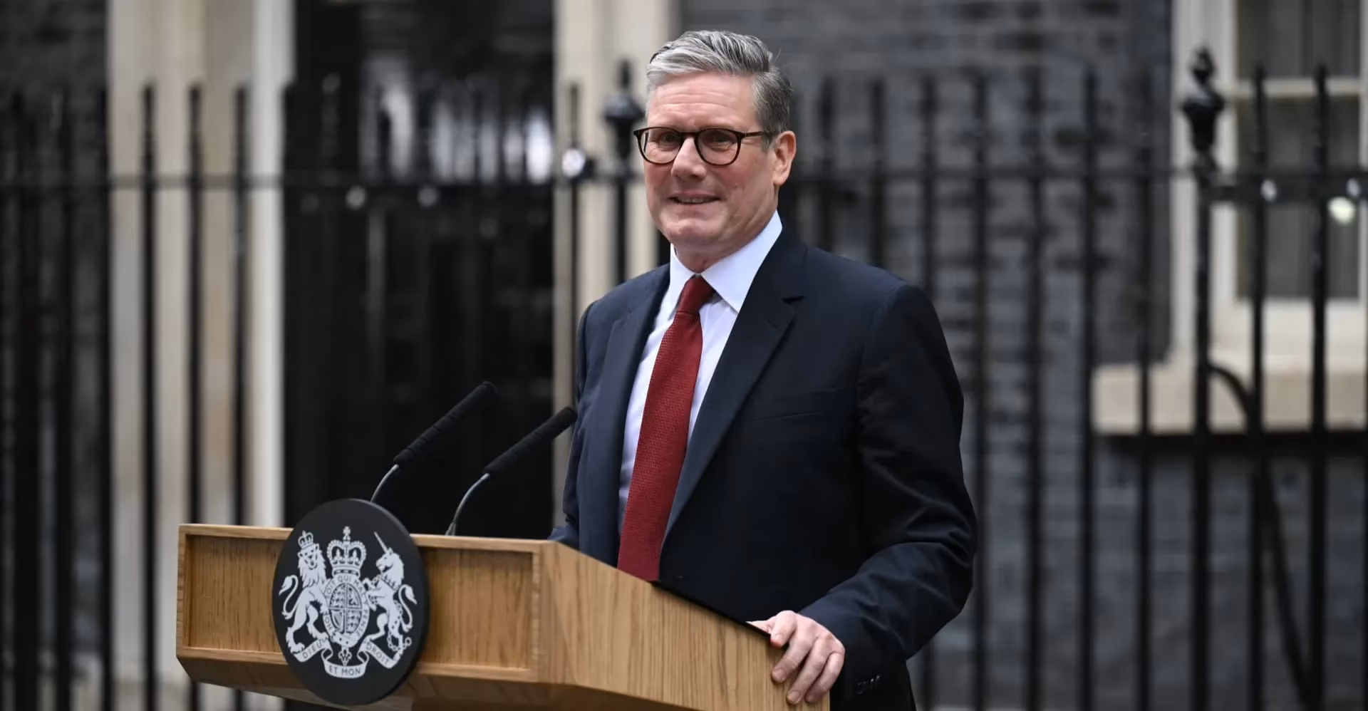 رئيس الوزراء البريطاني: لن ننجر للحرب مهما كانت الضغوط