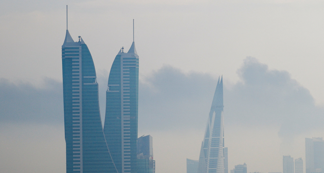 استئناف تدريجي لحركة الطيران في البحرين عقب دخول الهدنة حيز التنفيذ