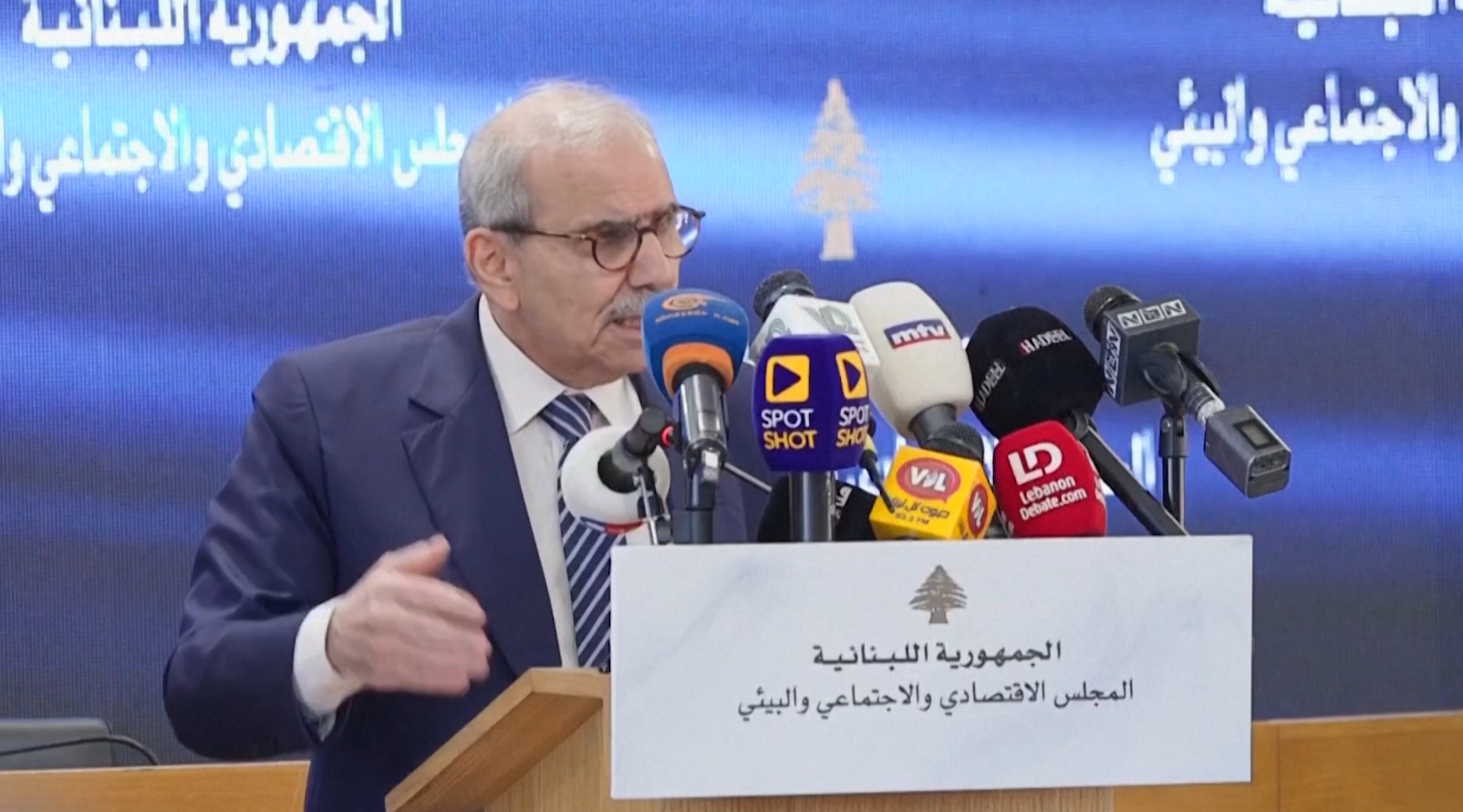 استثناء لبنان من وقف النار يشعل التصعيد ويعمق الأزمة 