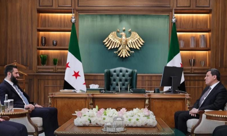 الشرع يستقبل قائد قسد مظلوم عبدي لبحث تنفيذ اتفاق 29 كانون الثاني 