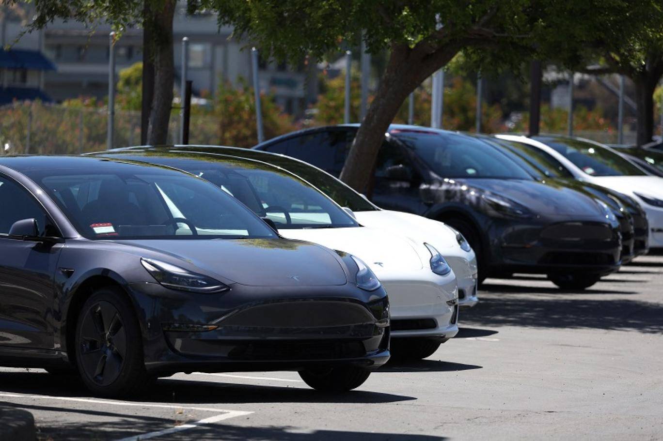 شركات سيارات أجنبية تهدد بسحب الطرز الرخيصة من الأسواق الأميركية