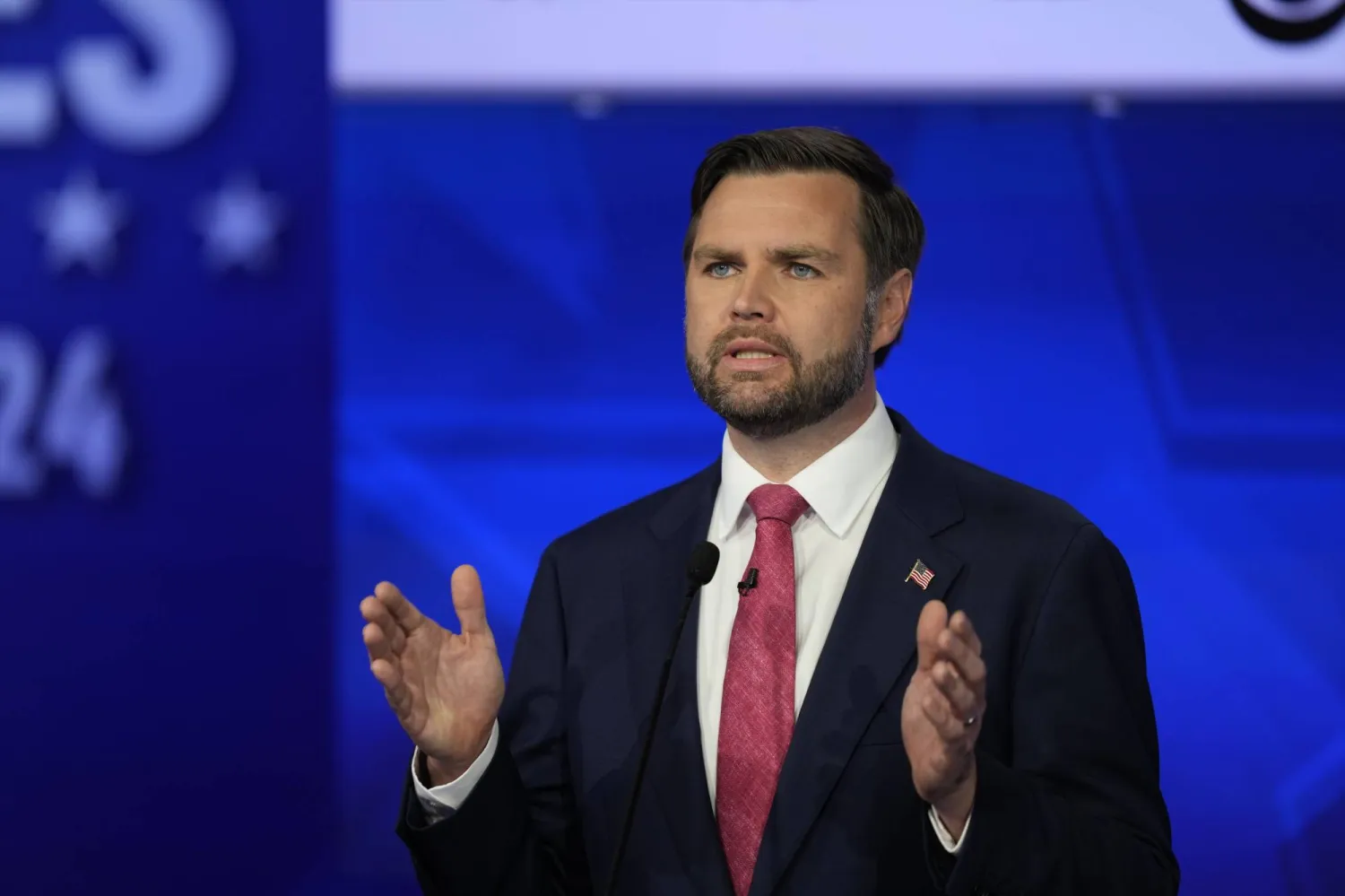 فانس: إذا لم يتصرف الإيرانيون بحسن نية سيكتشفون أن الرئيس ترامب ليس من النوع الذي يتهاون