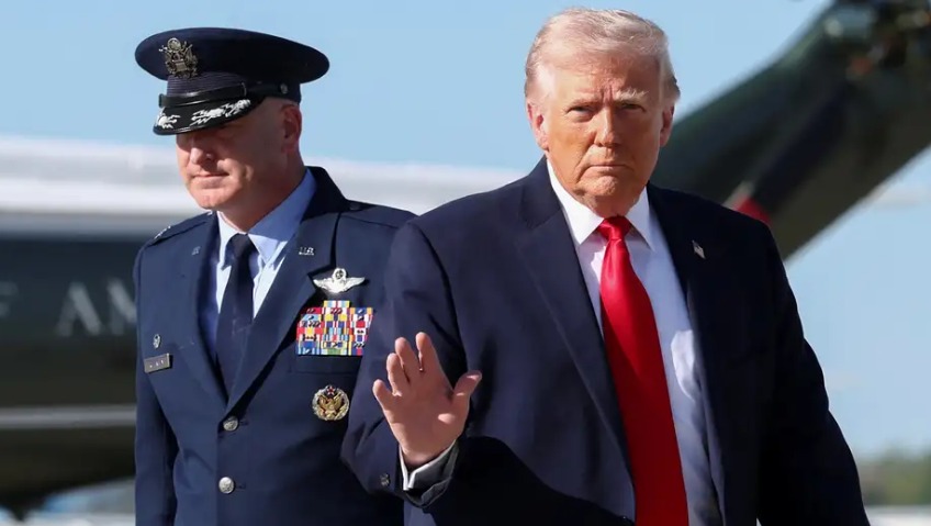 "أكسيوس": ترامب يفكّر باستئناف الضربات ضد إيران 