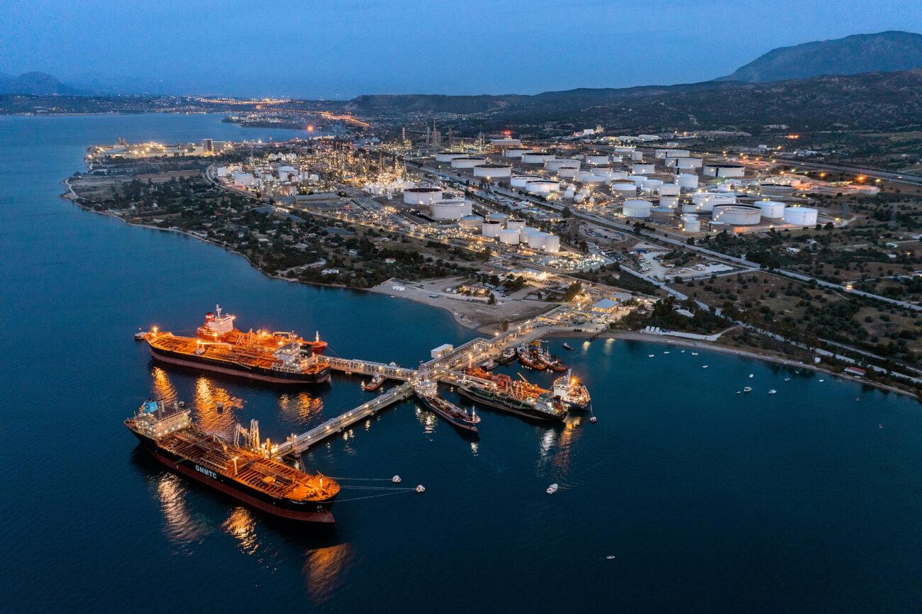 "فورين بوليسي": أزمة الطاقة الراهنة هي الأسوأ تاريخيا وتهدد استقرار آسيا وأوروبا