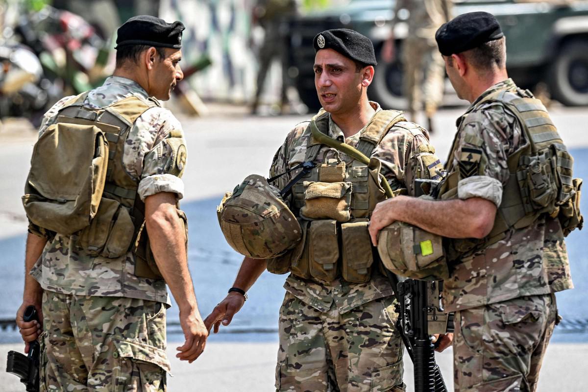 لبنان يبدأ تسلّم السلاح الفلسطيني من برج البراجنة