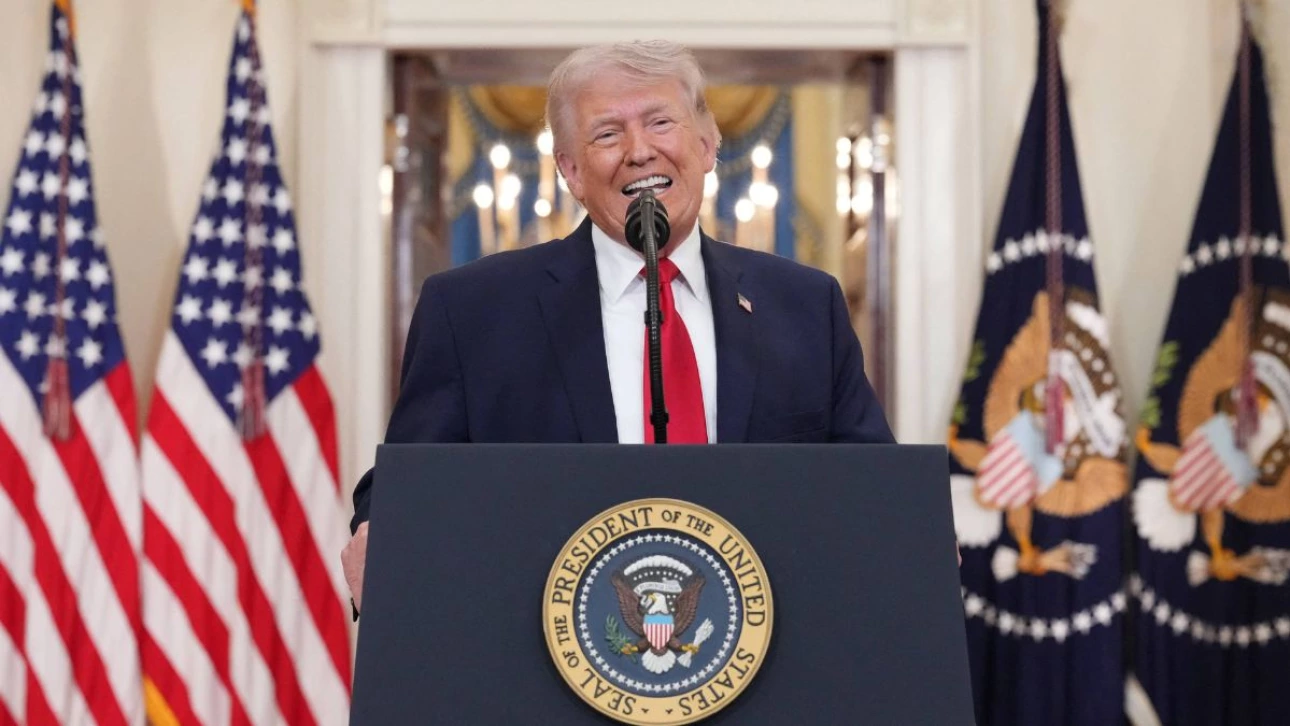 ترامب عبر "تروث سوشيال": لا أسلحة نووية لإيران ومضيق هرمز سيبقى آمنا