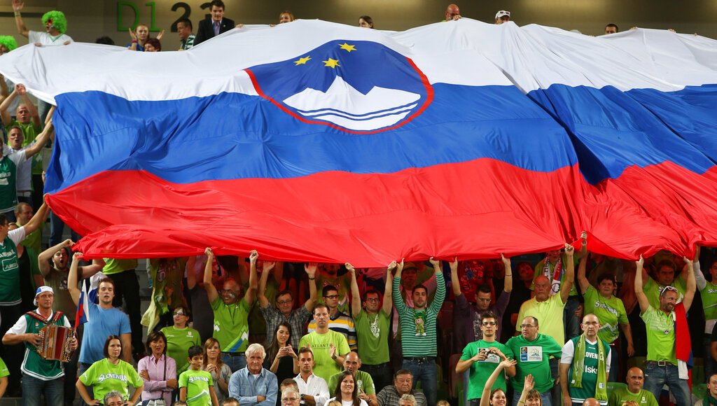 سلوفينيا تودع كيك بعد إخفاق التأهل لمونديال 2026